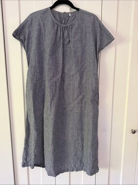 Muji Gray Short-Sleeve Linen Midi Dress with pockets